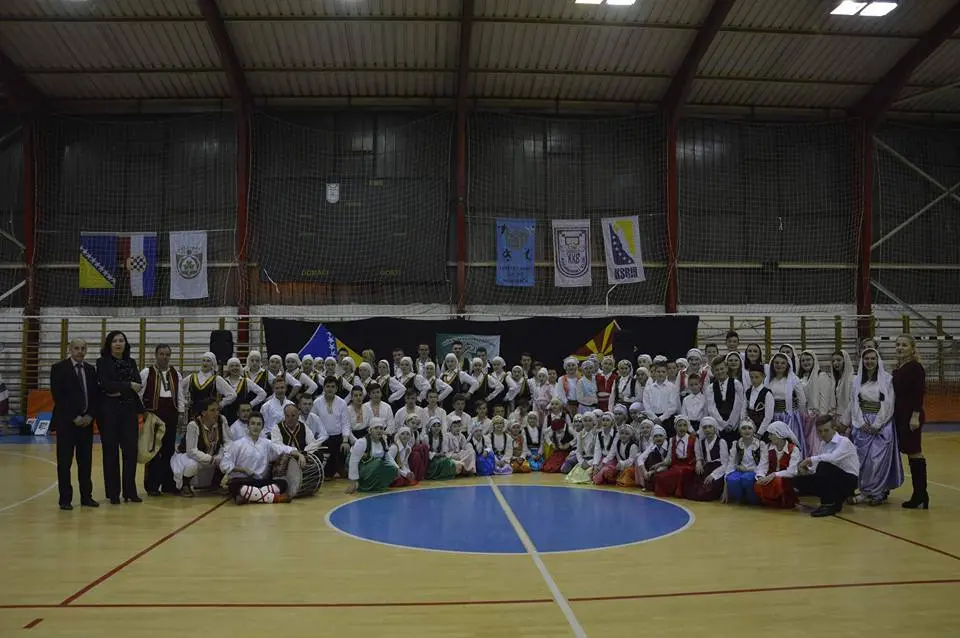 16997904_1175906102507647_1112543851488598694_n