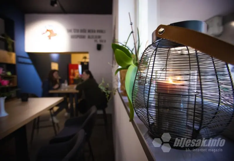 Prvi katolički kafić u Mostaru - Posjetili smo prvi katolički kafić u Mostaru - Tko treba doći, doći će ovdje