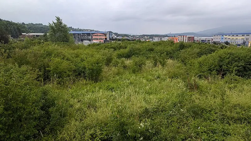 Zapuštena parcela u poslovnoj zoni PC96, Vitez